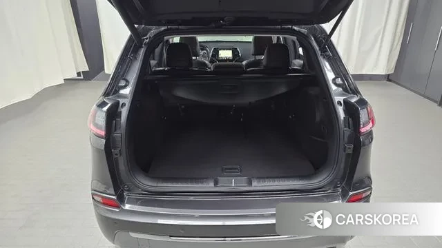 Jeep Cherokee (KL) id 3635213 из Кореи 11