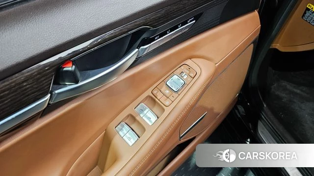 Genesis G90 id 4562406 из Кореи 11
