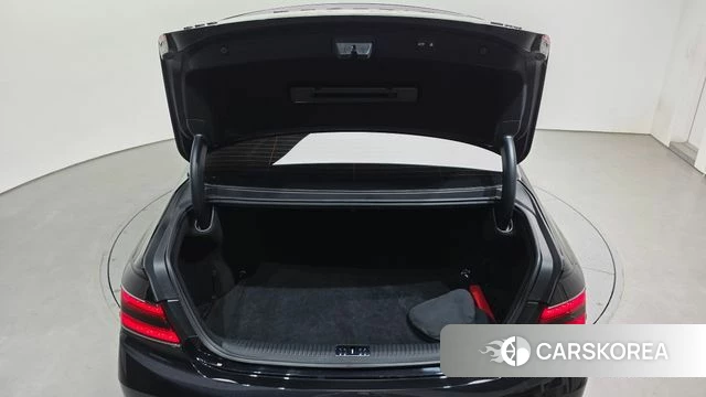 Genesis G90 id 4195980 из Кореи 11