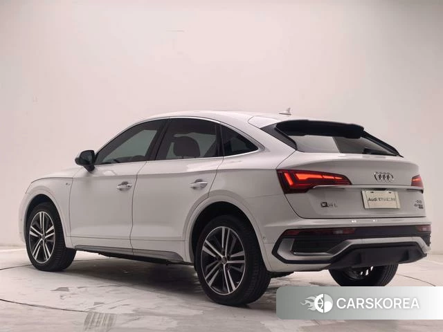 Audi Q5L Sportback id 4263973 из Китая 11
