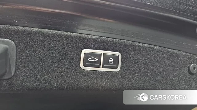 Genesis G90 (RS4) id 3011298 из Кореи 11