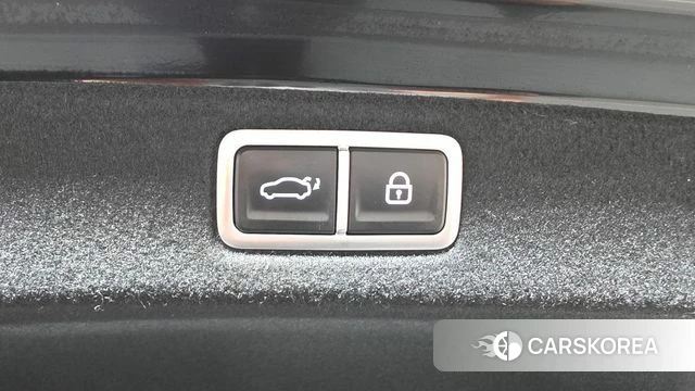 Hyundai Grandeur Hybrid (GN7) id 4186235 из Кореи 11