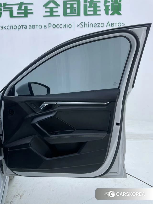 Audi A3 id 4359075 из Китая 11