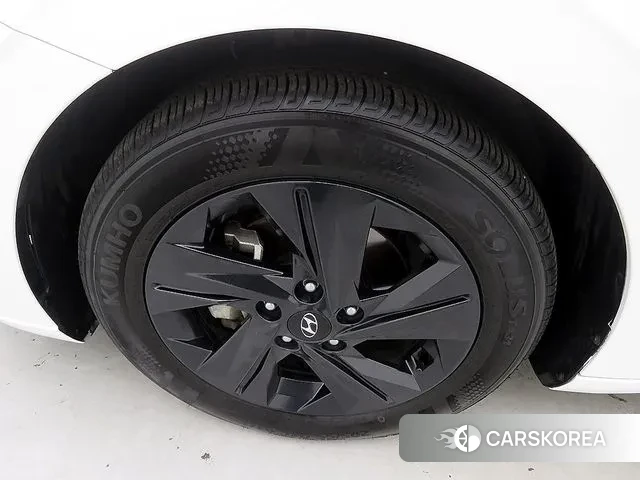 Hyundai Avante Hybrid (CN7) id 3746123 из Кореи 11