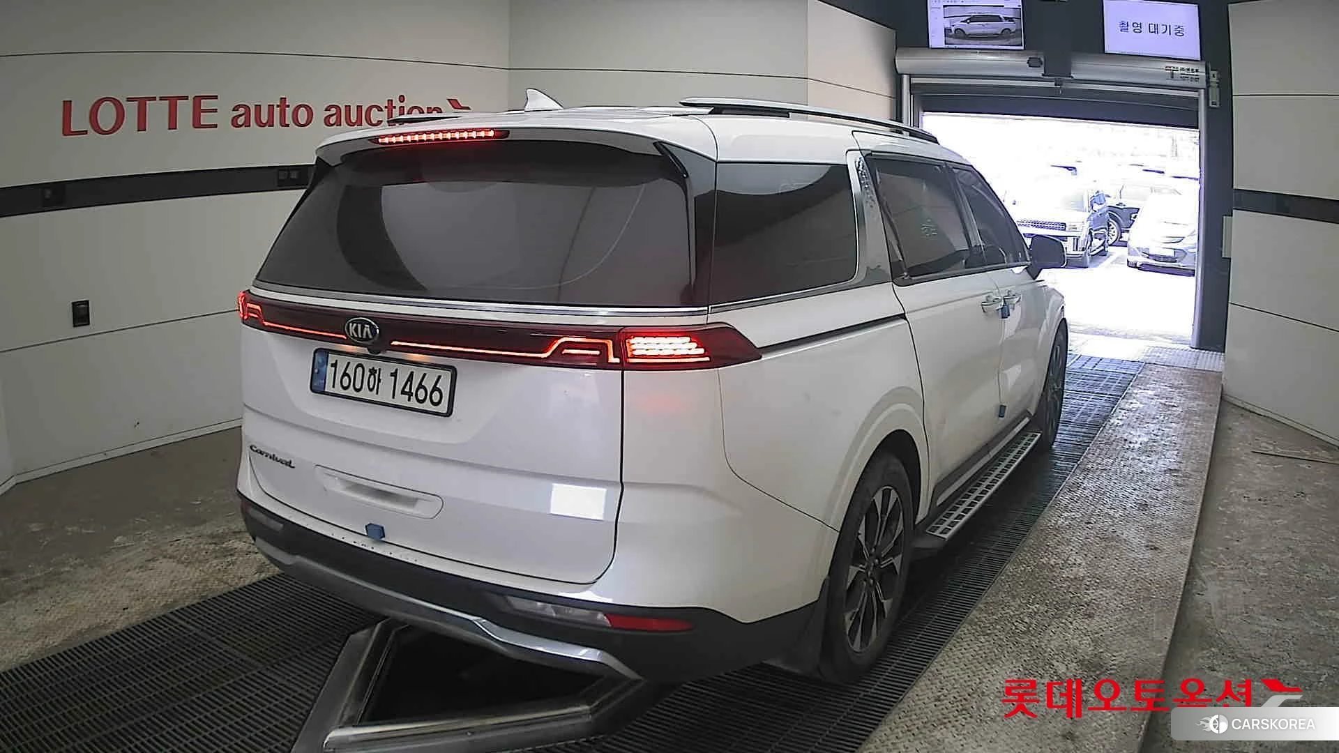 Kia Carnival id 3882096 из Кореи 11