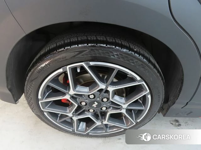 Hyundai The New Kona id 4550418 из Кореи 11