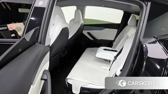 Tesla Model Y id 3619652 из Кореи 11