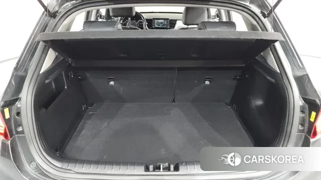 Kia Stonic id 3469107 из Кореи 11