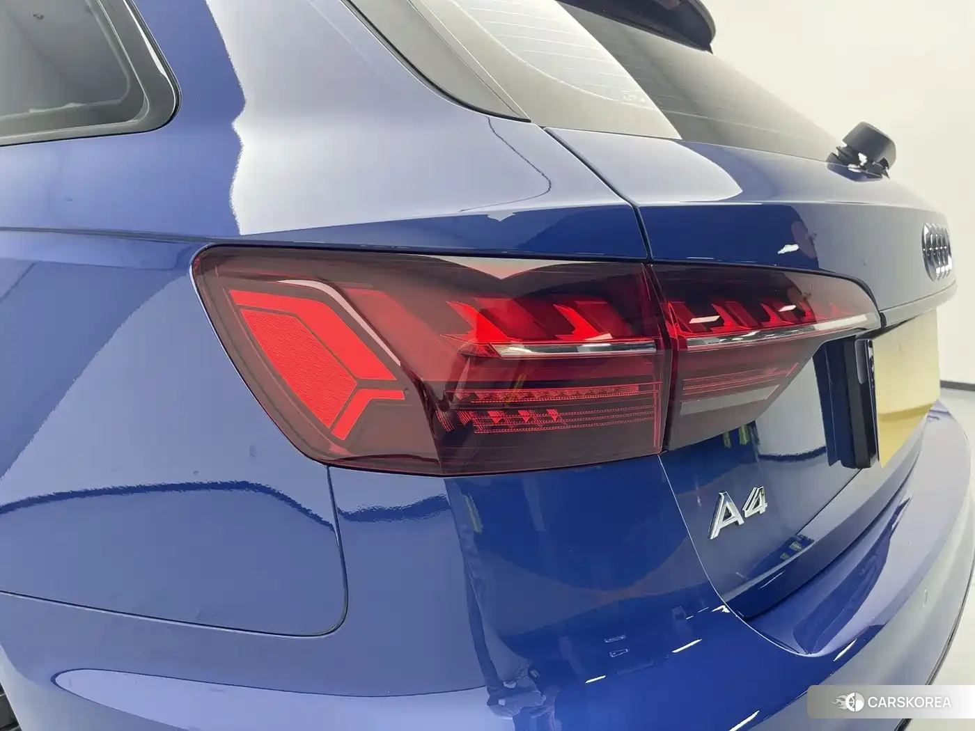 Audi A4L id 4607208 из Китая 11