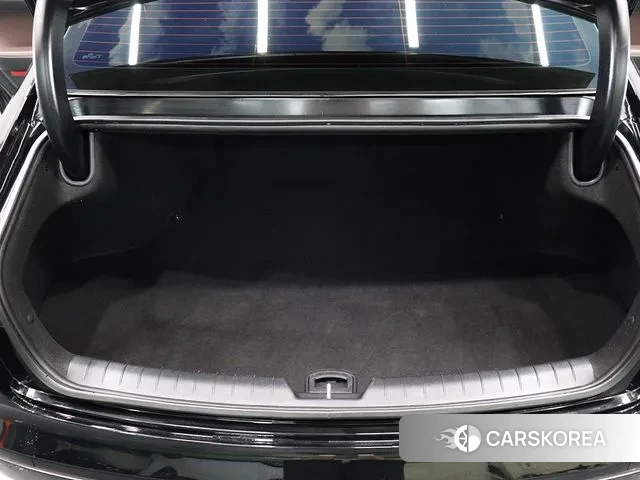 Hyundai Grandeur (GN7) id 3053148 из Кореи 11