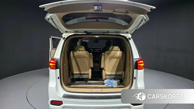 Kia The New Carnival id 4285948 из Кореи 11