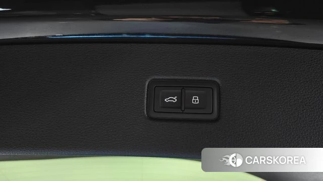 Audi Q7 (4M) id 3893647 из Кореи 11