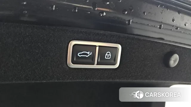 Hyundai Grandeur (GN7) id 3377995 из Кореи 11