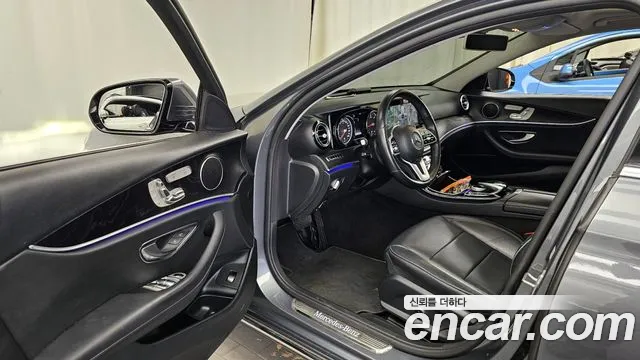 Mercedes-Benz E-Class W213 id 2695914 из Кореи 11