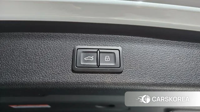 Audi Q3 (F3) id 3016332 из Кореи 11