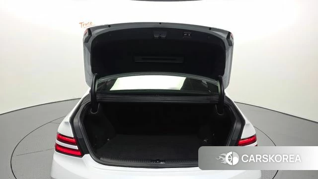 Genesis G90 id 4429708 из Кореи 11