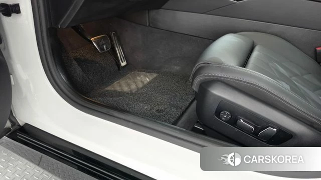 BMW 5 Series (G60) id 4783498 из Кореи 11