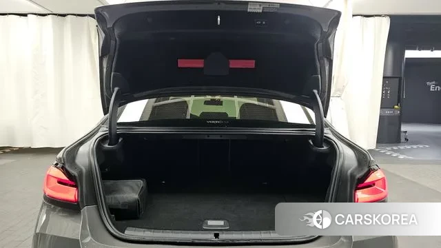 BMW 5 Series (G30) id 3708234 из Кореи 11