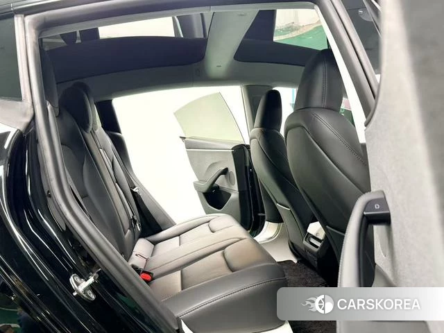 Tesla Model 3 id 4213792 из Китая 11