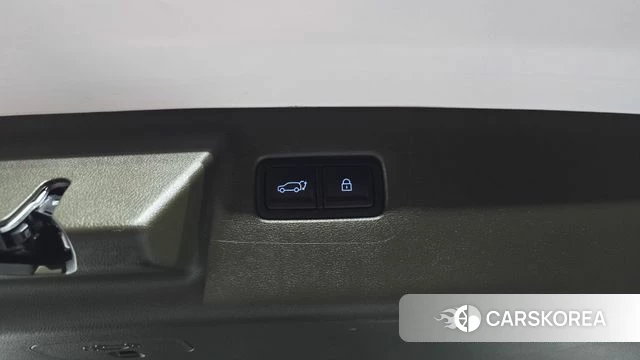 Hyundai Santa Fe (MX5) id 3914407 из Кореи 11