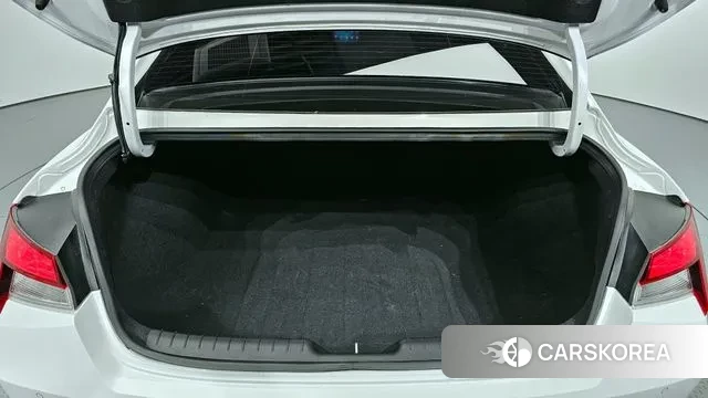 Hyundai Avante Hybrid (CN7) id 3273105 из Кореи 11