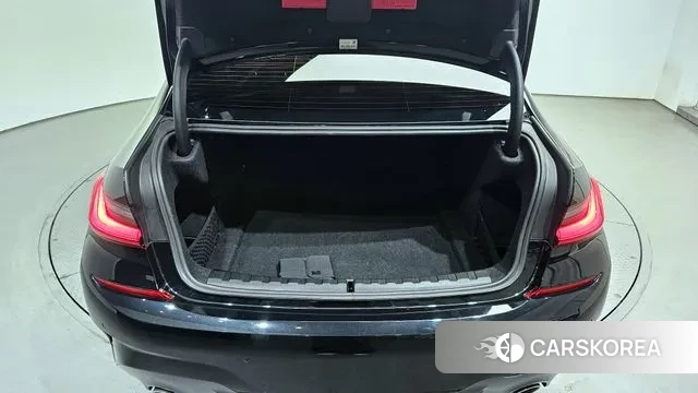 BMW 3 Series (G20) id 3546483 из Кореи 11