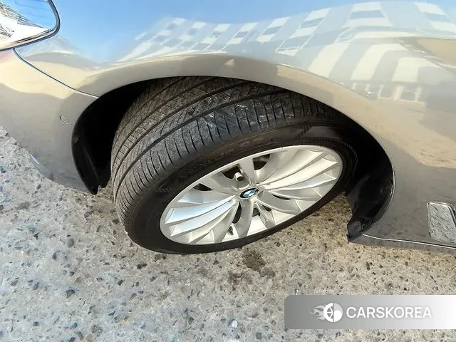 BMW 5 Series (G30) id 3709123 из Кореи 11