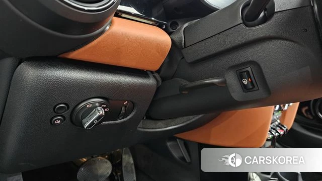 Mini Cooper S Convertible id 4360246 из Кореи 11