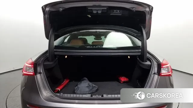 Maserati Ghibli id 3004763 из Кореи 11