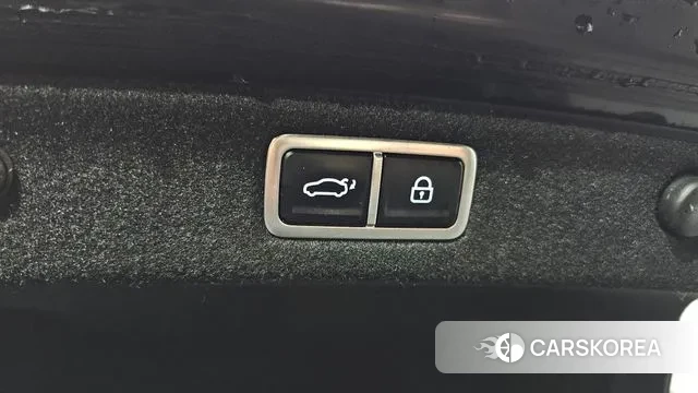 Hyundai Grandeur (GN7) id 2939320 из Кореи 11