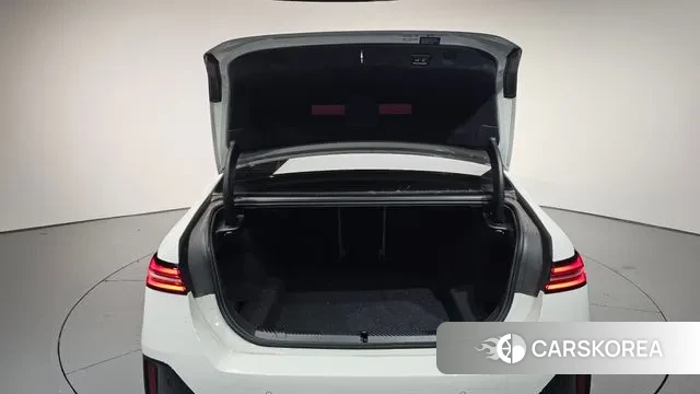 BMW 5 Series (G60) id 3371716 из Кореи 11