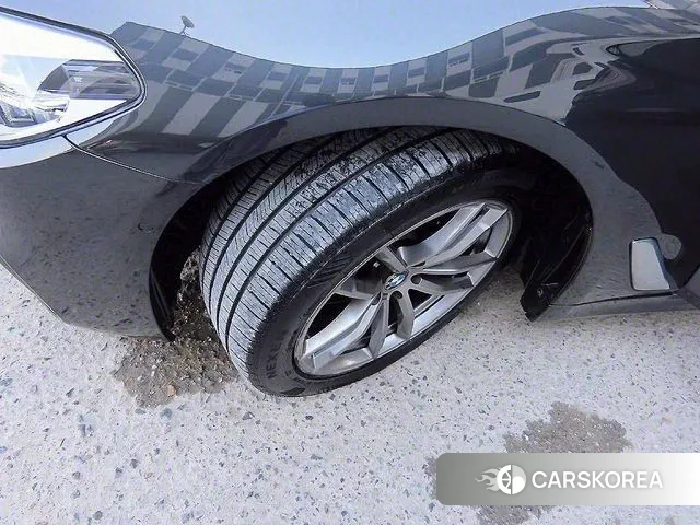 BMW 5 Series (G30) id 3018430 из Кореи 11