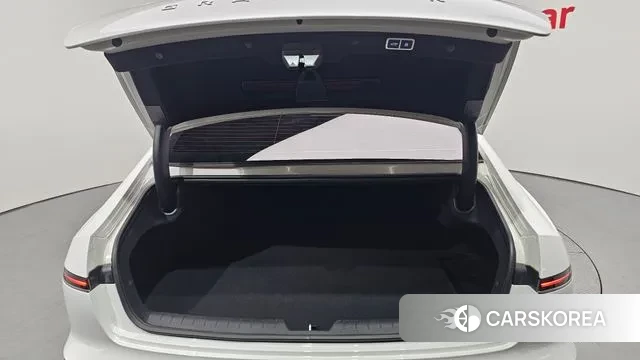 Hyundai Grandeur (GN7) id 3696632 из Кореи 11