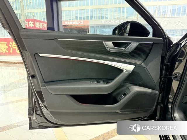 Audi A6L id 4259535 из Китая 11