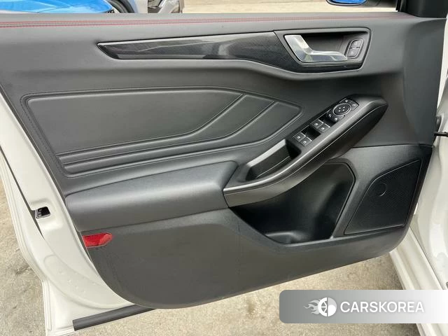 Ford Fox id 4392269 из Китая 11