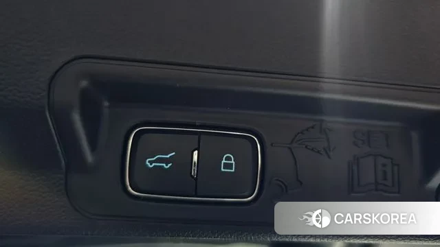 Ford Explorer 6th Generation id 3384397 из Кореи 11