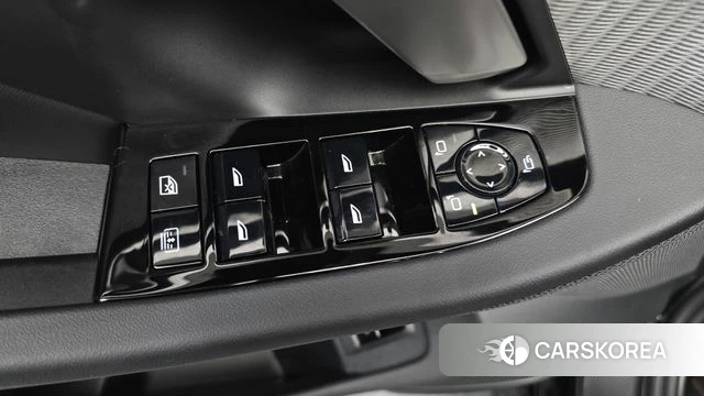 BMW 5 Series (G60) id 4767194 из Кореи 11