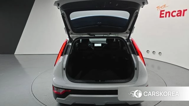 Kia Di Ol Nu Niro id 3890917 из Кореи 11