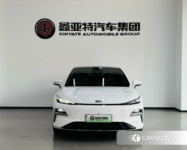 Geely Galaxy Galaxy Sparkle 8 PHEV id 3939327 из Китая 11