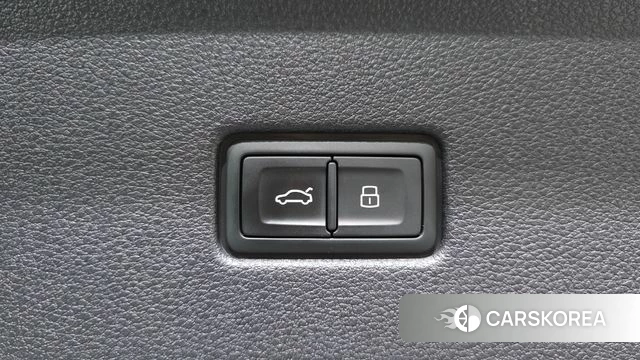 Audi Q8 (4M) id 4655458 из Кореи 11