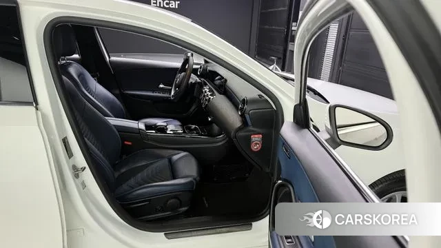 Mercedes-Benz A-Class W177 id 3573742 из Кореи 11