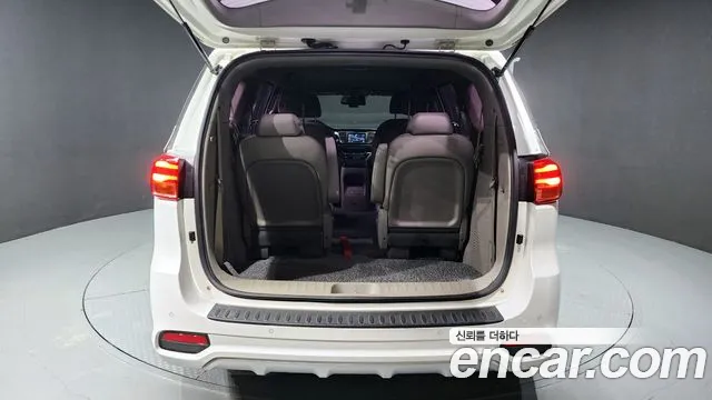 Kia The New Carnival id 2412089 из Кореи 11