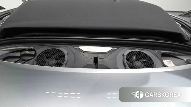 Porsche 911(992) id 4906149 из Кореи 11