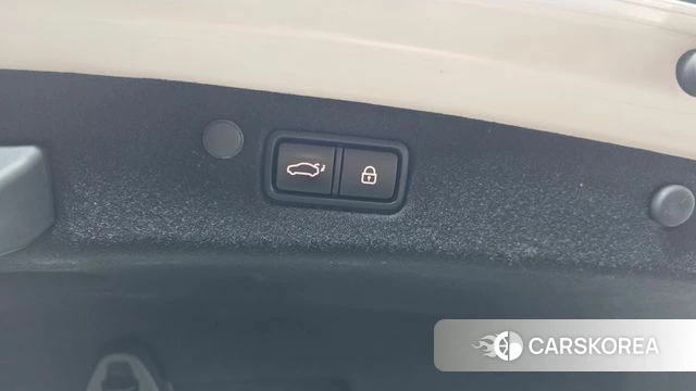 Hyundai The New Grandeur IG Hybrid id 4490531 из Кореи 11