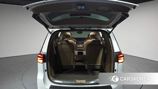 Kia The New Carnival id 3905822 из Кореи 11