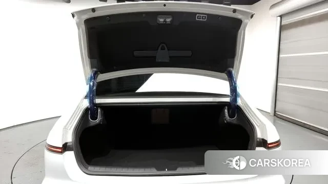 Hyundai Grandeur Hybrid (GN7) id 2857664 из Кореи 11