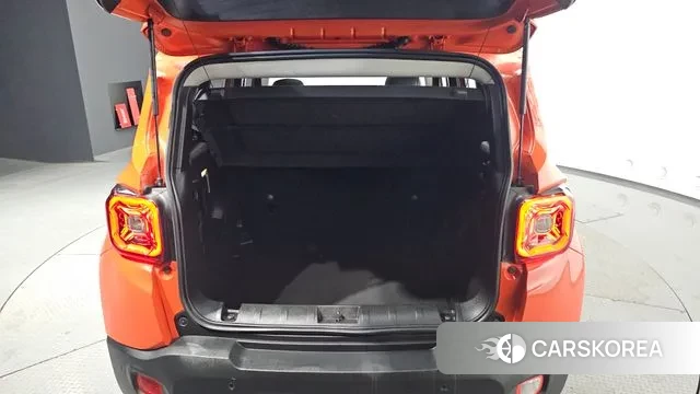 Jeep Renegade id 3033103 из Кореи 11