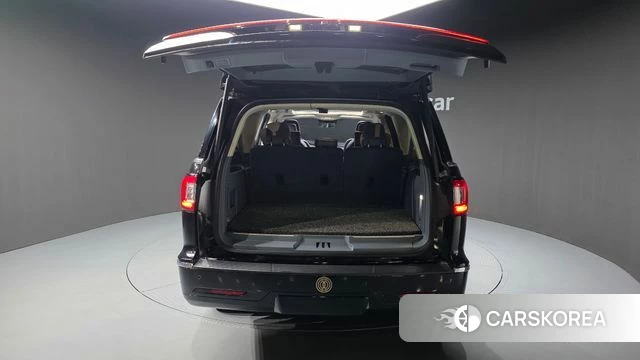 Lincoln Navigator 4th generation id 4520250 из Кореи 11
