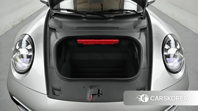 Porsche 911(992) id 4400585 из Кореи 11
