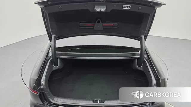 Hyundai Grandeur (GN7) id 3634132 из Кореи 11